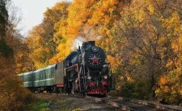 Осень в вагоне: 75 снимков поездов и рельсов осень, поезда, железная дорога, фотоподборка, пейзажи, рельсы, атмосфера, туман