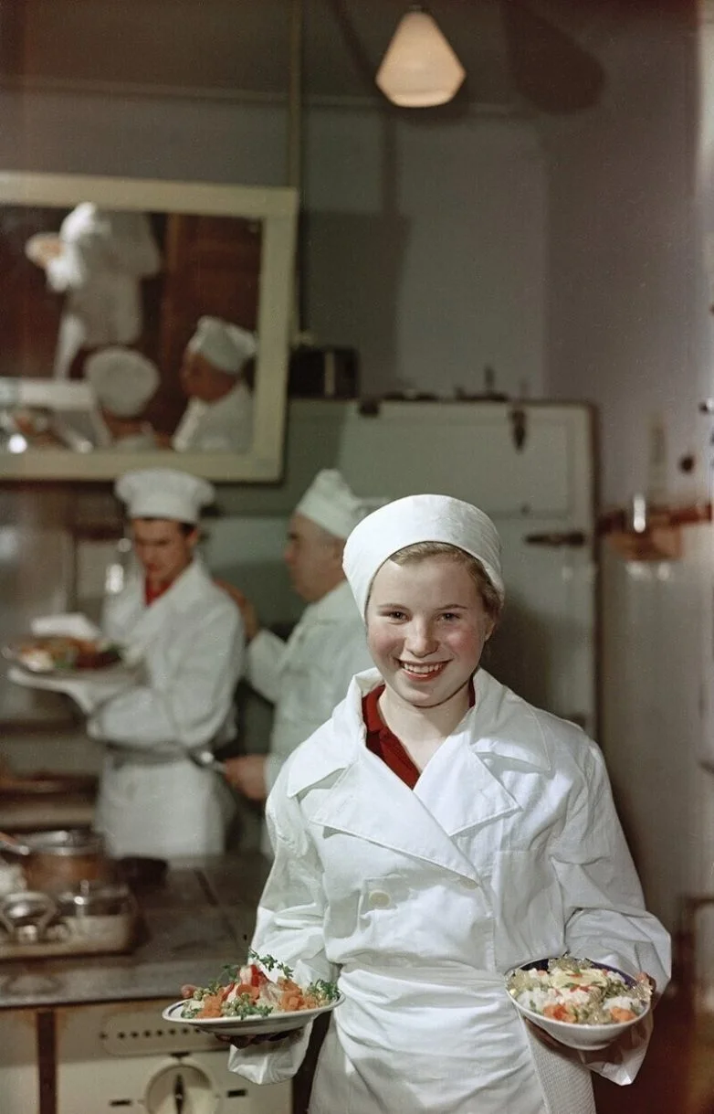 Столица СССР без чёрно-белых очков Москва, 1950-е, ретро, цветные фото, СССР, история