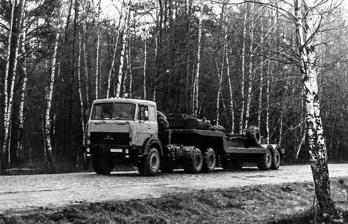 Белорусский тяжеловоз, который не сдался МАЗ-6317, грузовики, Беларусь, автопром, история, СССР, армия, техника