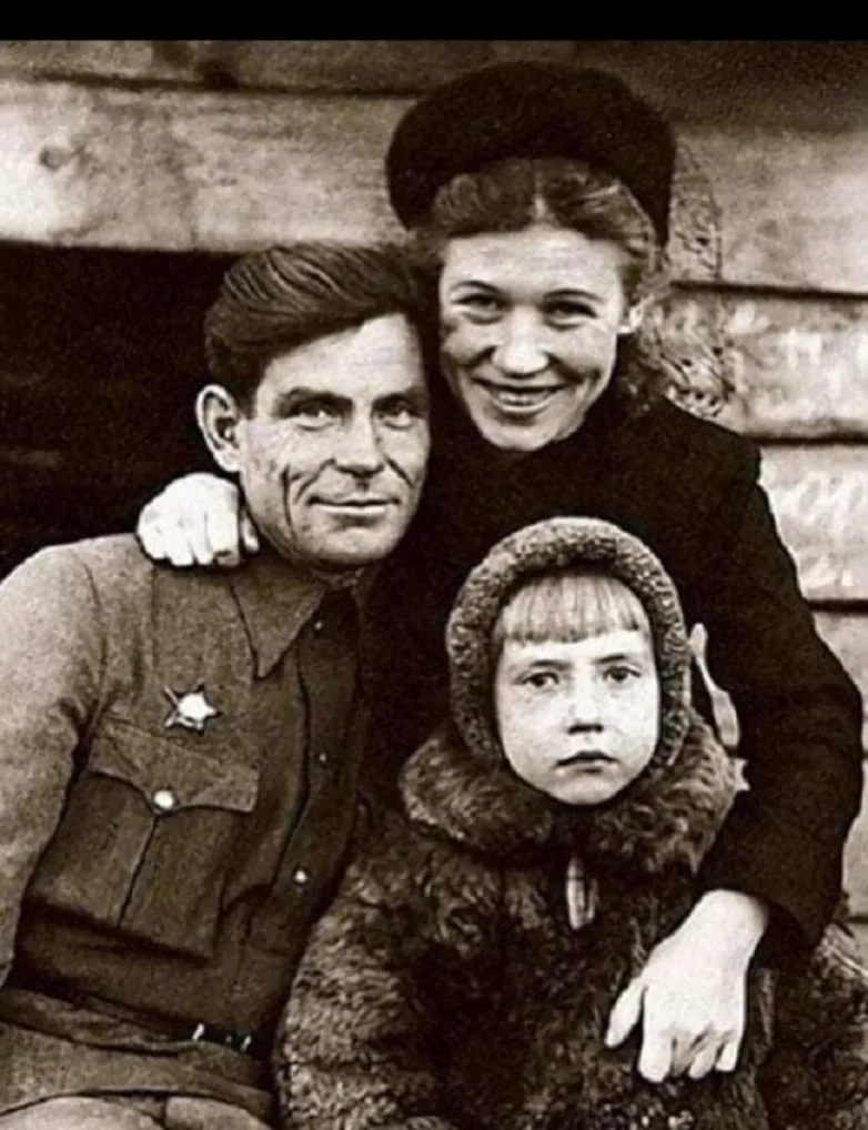 Легенды СССР в кругу семьи: редкие архивные снимки фото, знаменитости, история, ссср, архив, семья