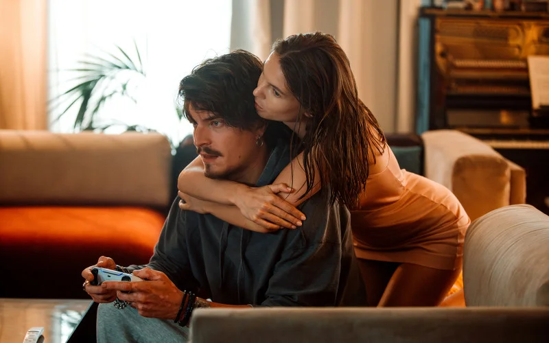 Кто есть кто в сериале «Большая фарма»