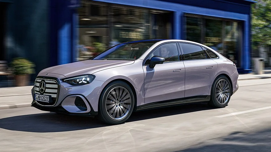 Электрический C-Class стал доступнее: минус 5 тысяч евро Mercedes-Benz, C-Class, электромобили, новинки авто, цены на авто