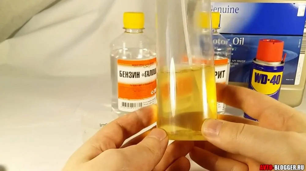Аналог WD-40 за 100 рублей: рецепт для гаража WD-40, самоделки, авто, лайфхак, рецепт, гараж, химия