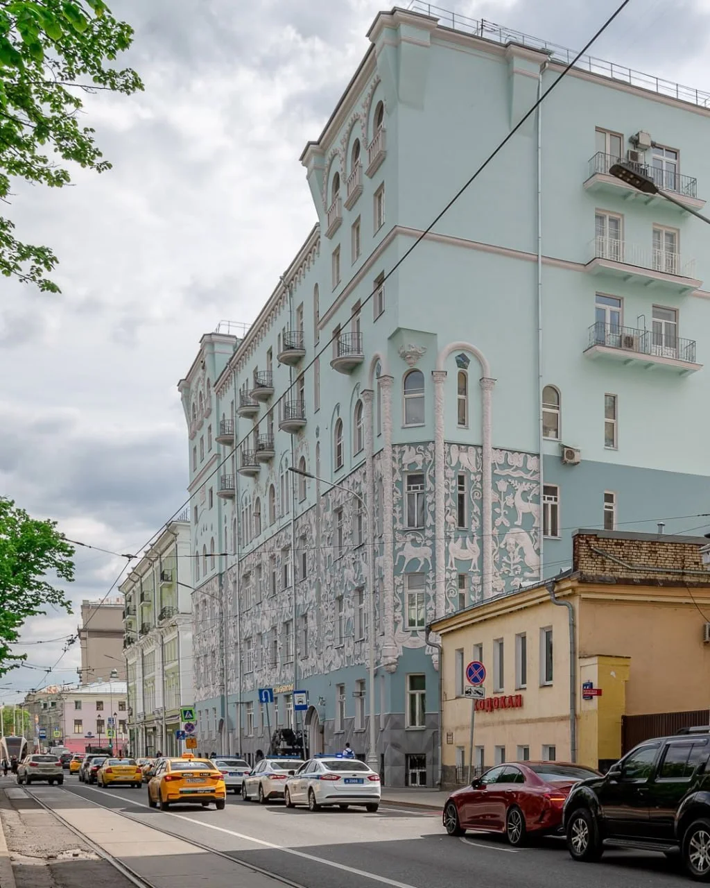 Москва, которую вы не видели: готика, рыцари и тайные залы Москва, архитектура, история, достопримечательности, фотографии