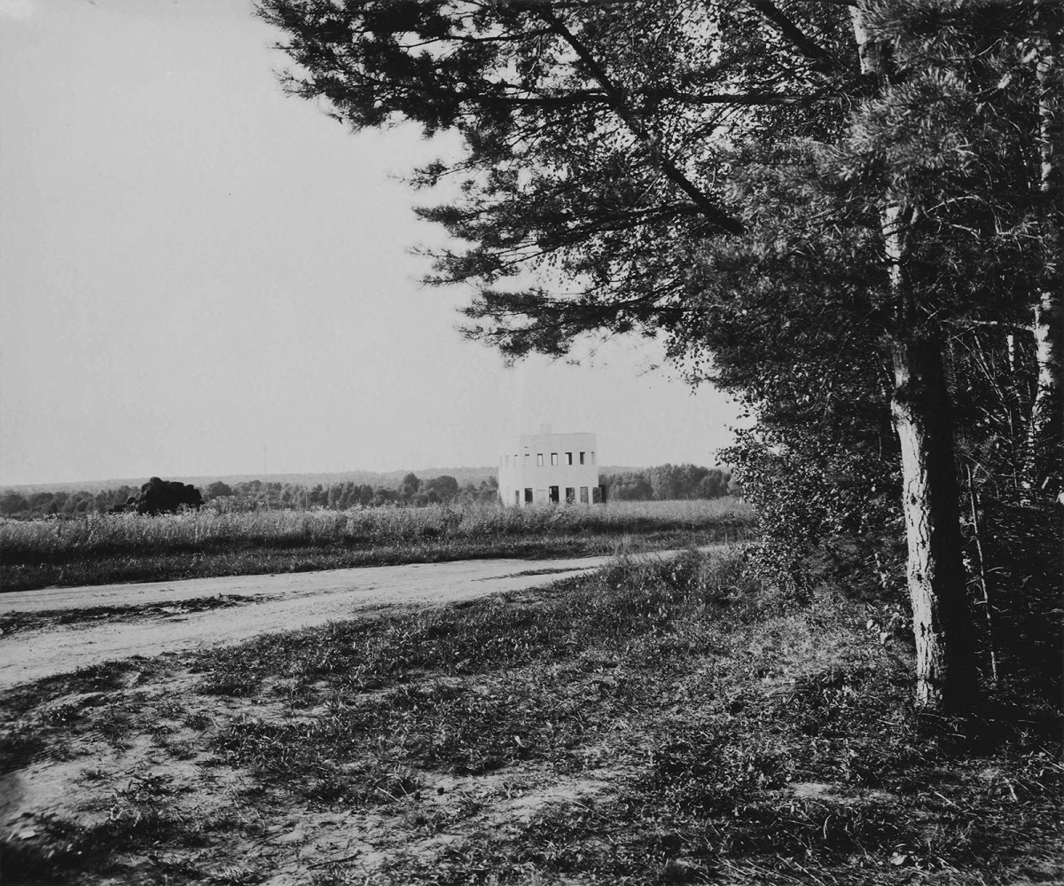 Он делает фотоаппараты из галерей и снимает без плёнки фотография, искусство, аналог, перформанс, интервью, художник, камера-обскура