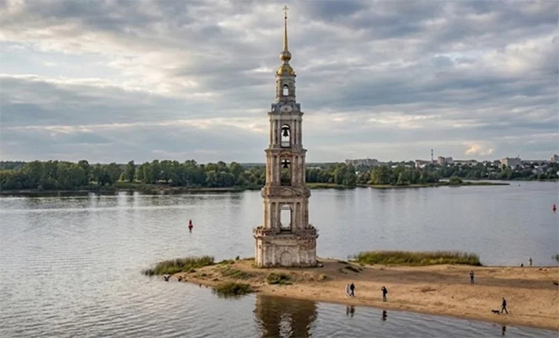 5 городов России, которые исчезли с карт навсегда исчезнувшие города, Россия, СССР, Кадыкчан, Молога, Промышленный, Хальмер-Ю, Иультин, города-призраки, история
