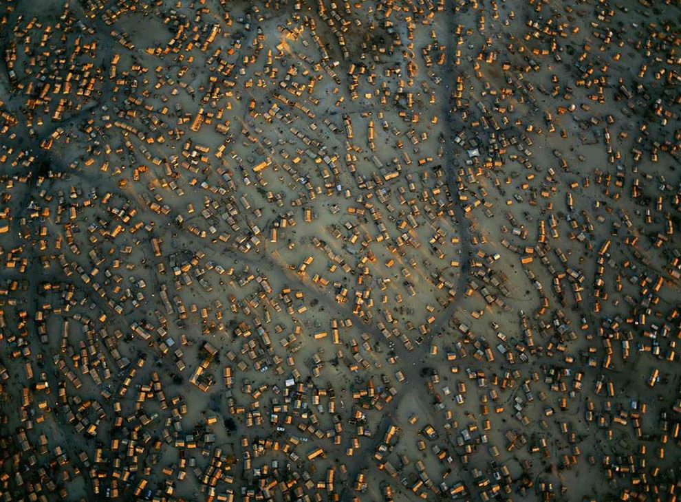Африка с небес: взгляд сверху на таинственный континент Африка с небес: взгляд сверху на таинственный континент Африка, фотография, природа, путешествия, аэросъемка, пейзажи, Джордж Стейнмец