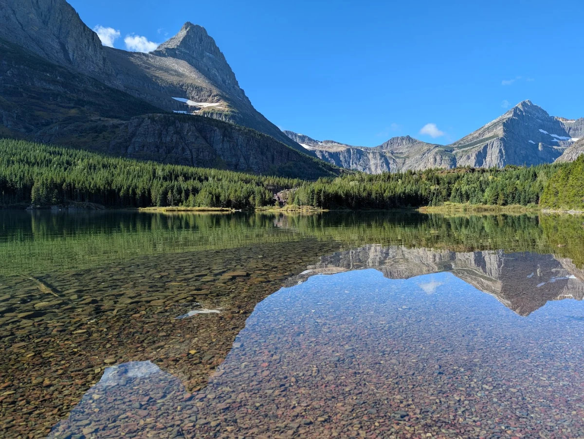 Номер за $364 и медведи под окном: как мы год ждали этот отель Many Glacier Hotel, Глейшер, Монтана, путешествия, отели, медведи, гризли, США, национальные парки, бронирование