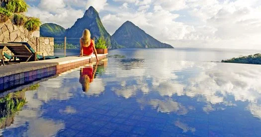 Отель, который растворился в горе Отель, который растворился в горе Jade Mountain, Сент-Люсия, курорты, бассейн-инфинити, медовый месяц, тропики, отдых
