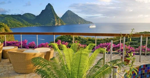 Отель, который растворился в горе Отель, который растворился в горе Jade Mountain, Сент-Люсия, курорты, бассейн-инфинити, медовый месяц, тропики, отдых