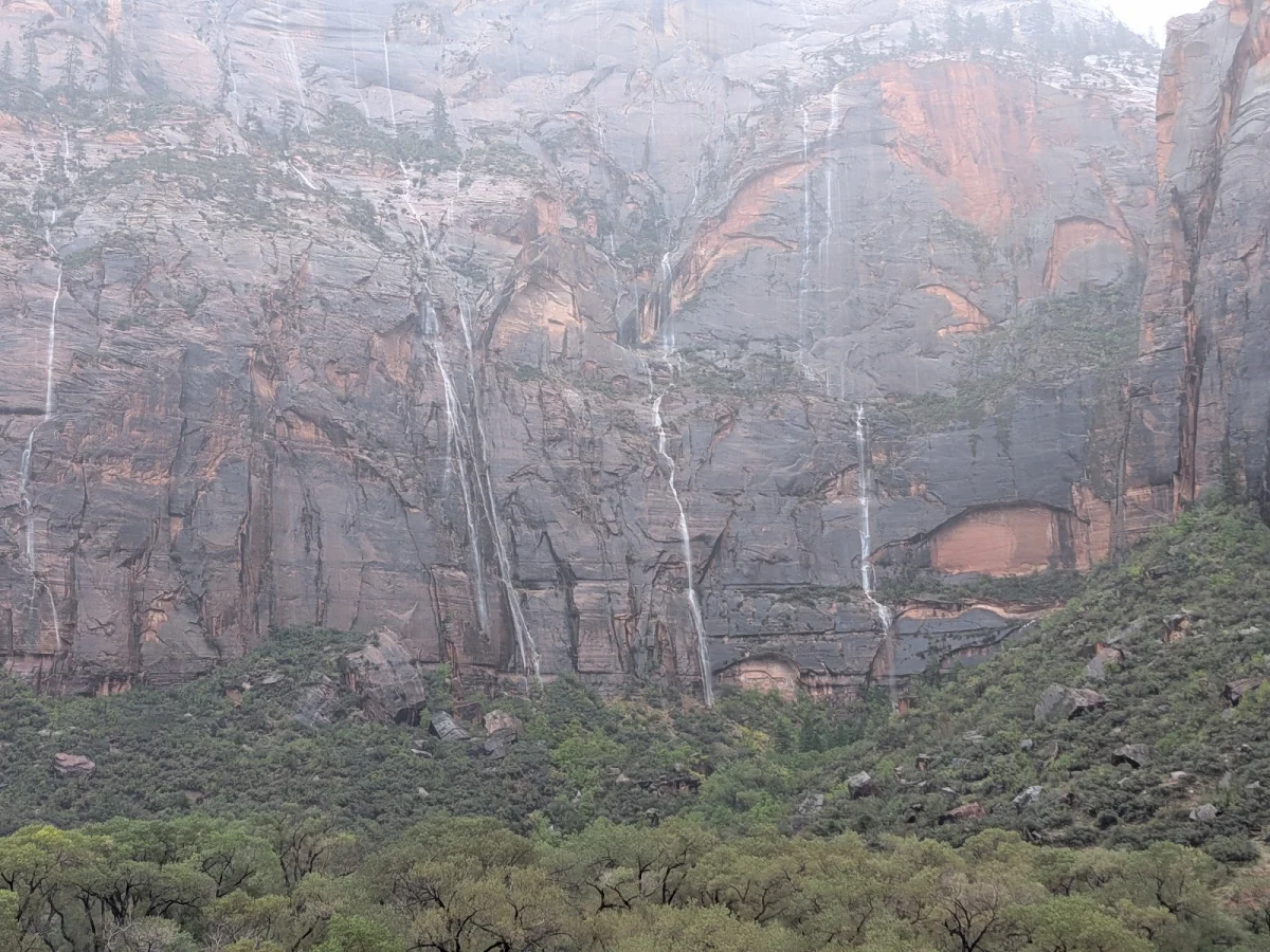 Вместо палатки — водопады Зайон, поход, шторм, водопады, кондоры, Snow Canyon, путешествия, США