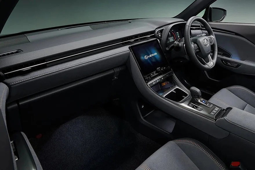 Lexus LBX прокачали после Нюрбургринга Lexus LBX прокачали после Нюрбургринга Lexus LBX, Lexus, кроссовер, гибрид, автоновости, Morizo RR, Япония