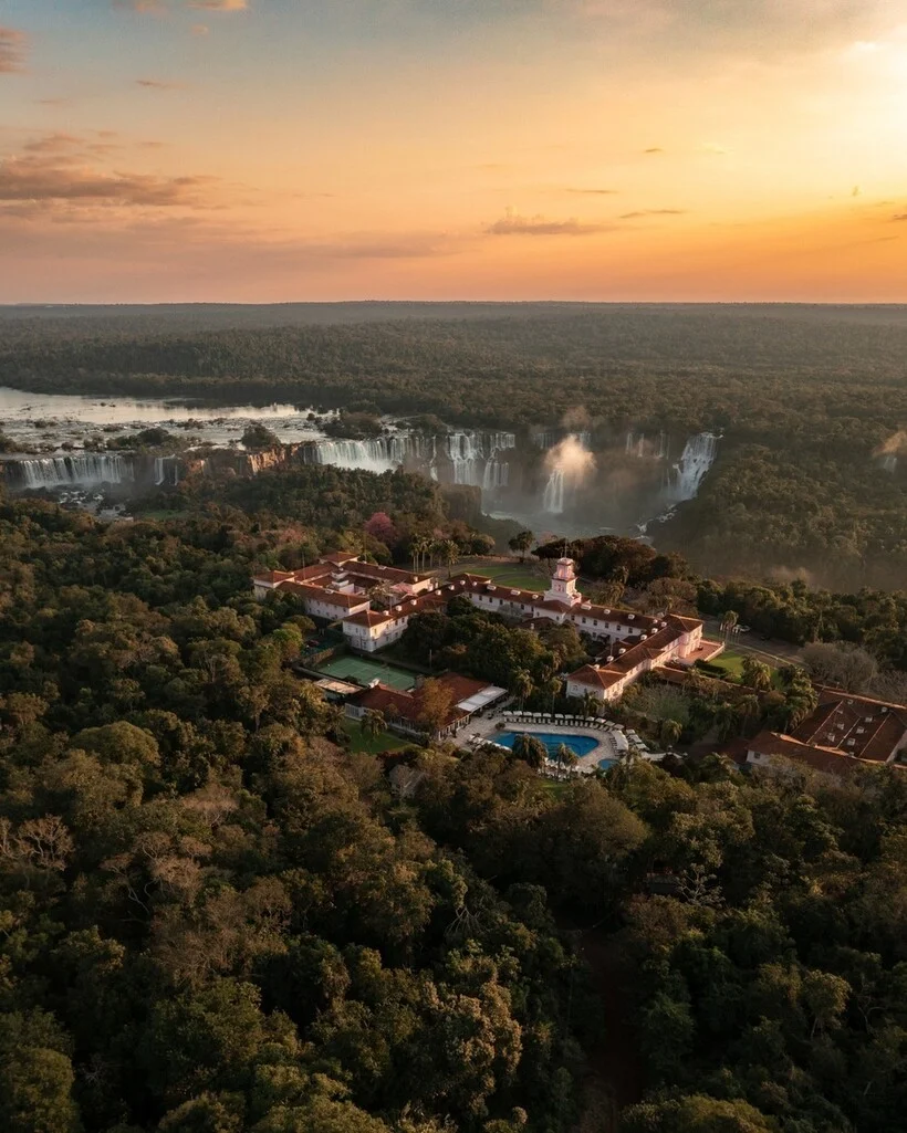 Ночлег у «Глотки дьявола»: отель, где водопад за стеной Hotel das Cataratas, Игуасу, Бразилия, отели, путешествия, природа, люкс