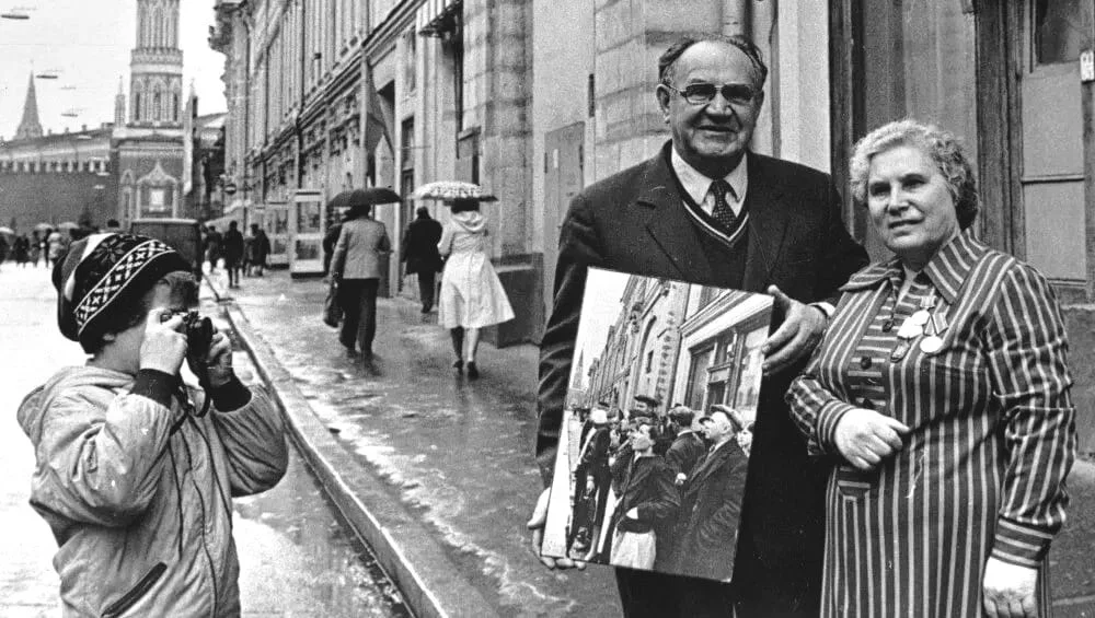Фотограф, снявший Победу, но не получивший наград Фотограф, снявший Победу, но не получивший наград Евгений Халдей, история, фотография, Великая Отечественная война, репрессии, биография, знамя Победы