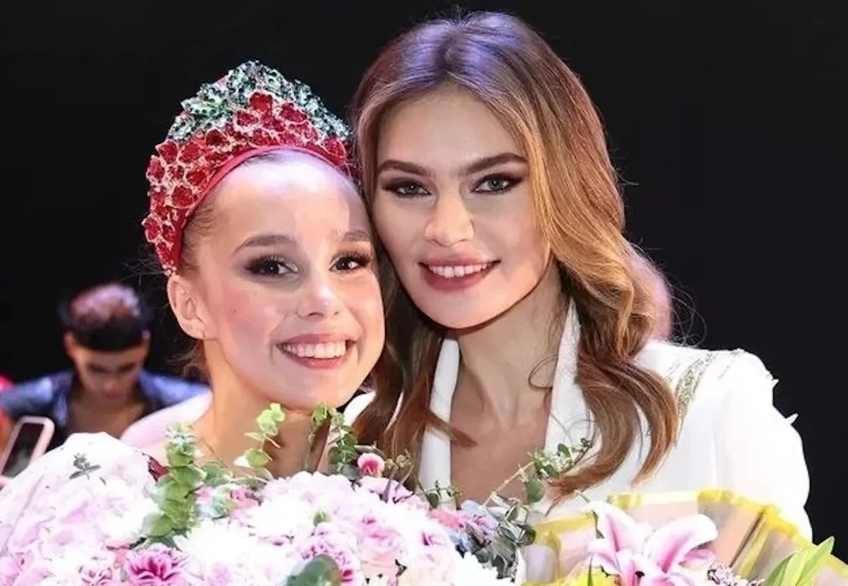 Кабаева вышла в свет в Мумбаи Алина Кабаева, художественная гимнастика, фестиваль Алина, Индия, знаменитости, спорт